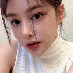 리얼 셀피 6 — 고객 셀카