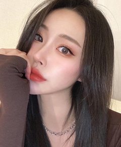 셀피 후기 사진 3 — 고객 셀카(얼굴)