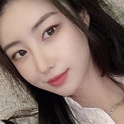 리얼 셀피 5 — 고객 셀카