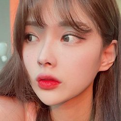 리얼 셀피 7 — 고객 셀카
